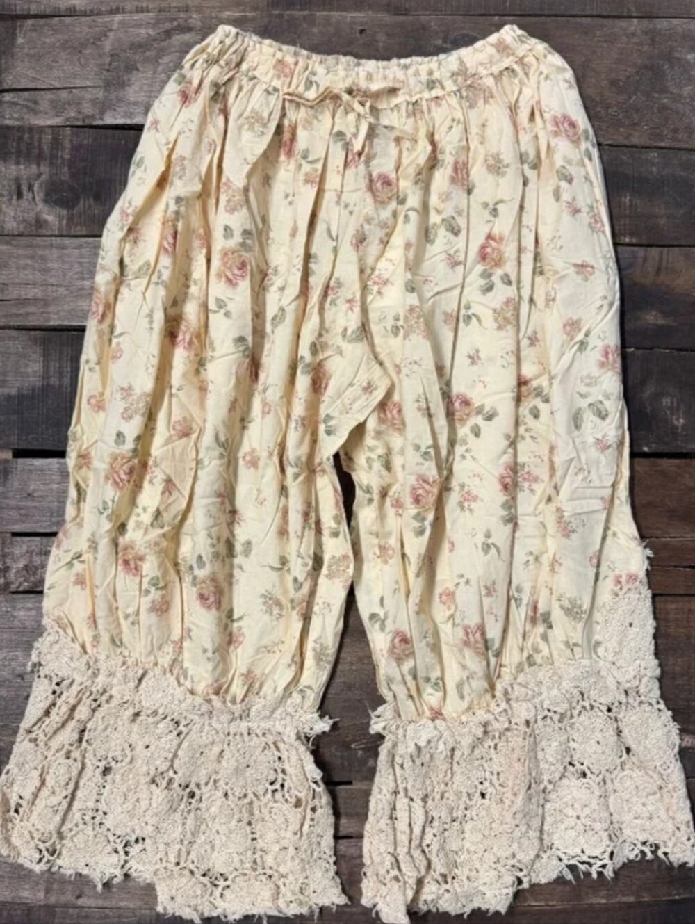 #1725 Jaded Gypsy Alluring Romance Bloomers - Sweet Rose
